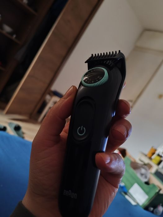 Aparat tuns barba Braun Beard Trimmer