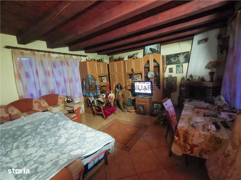 Casa, Vila, 3 camere, 2 bai, 7 km de centrul orasului, Bardesti,Targu