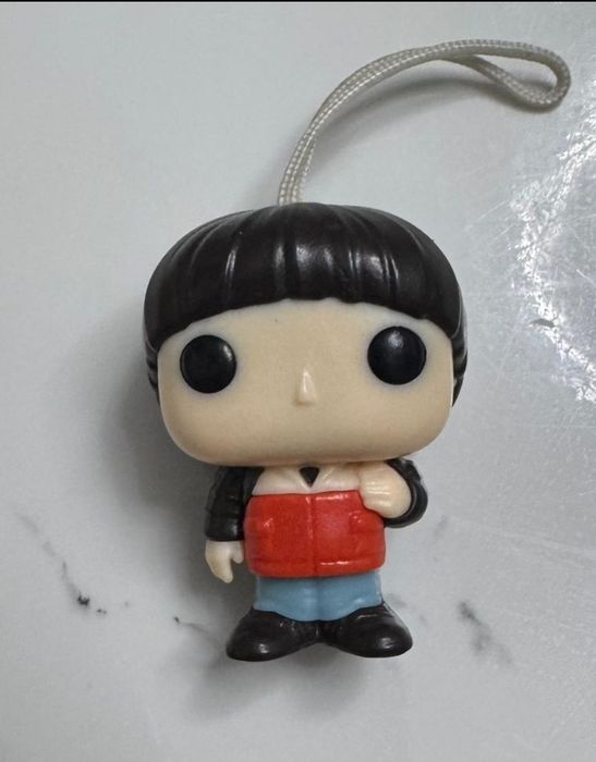 Продаю фигурку fanko pop из осд