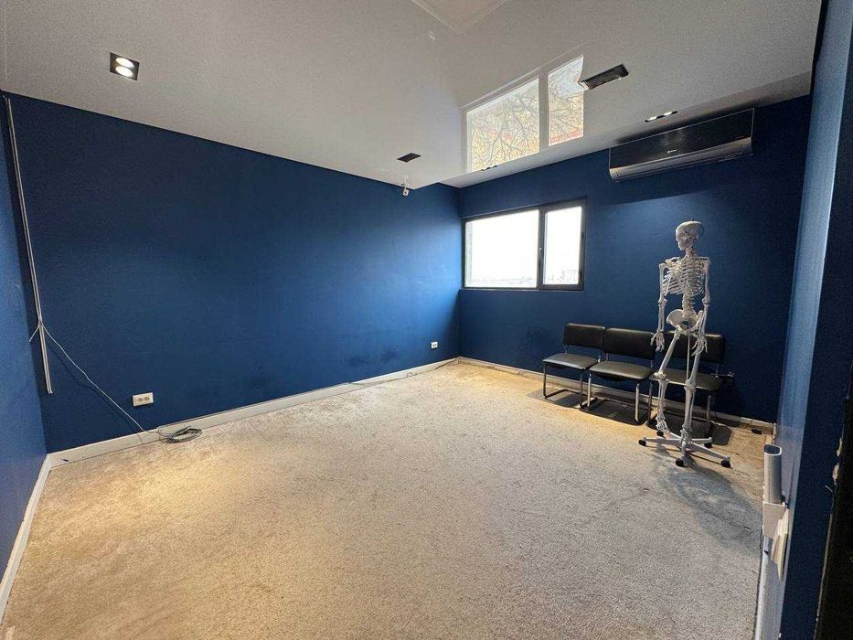 ПРОДАЁТСЯ помещение Паркентский 296 кв.м