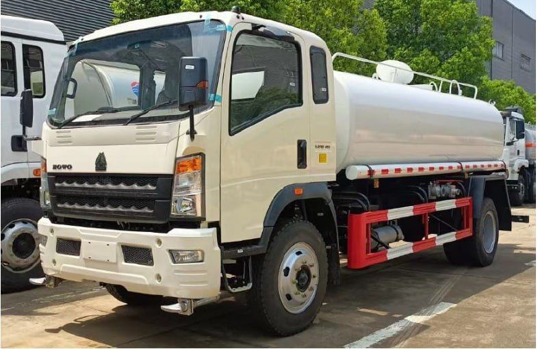 Водовоз HOWO vodovoz