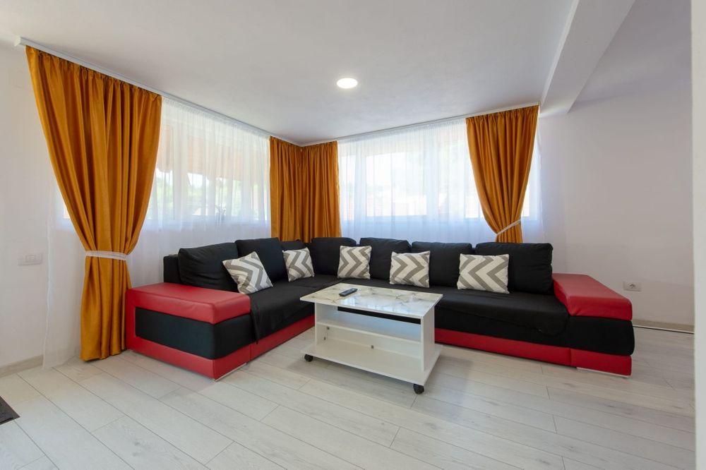 Casă de vacanță la Holbav/ 6 persoane/ 700 lei/  Brașov.