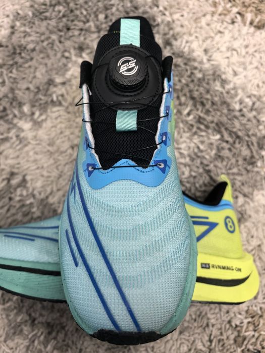 Маратонки с диск 43 номер