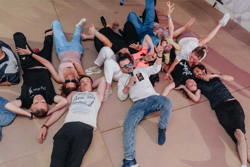 Ведущий, тамада, шоумен