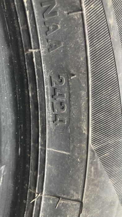 Продаю шины р20 летние