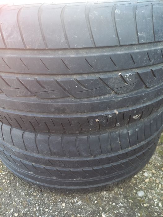 Гуми Toyo 225/50/17 2 броя