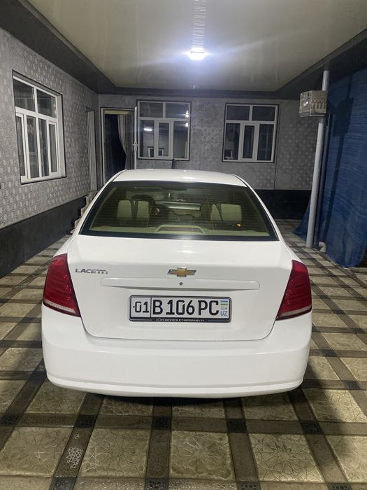 Chevrolet jentra 4-pozitsa 2020 kuzof 2021 avtomat