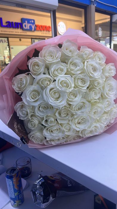 Цветы белые очень свежие вчера пришли