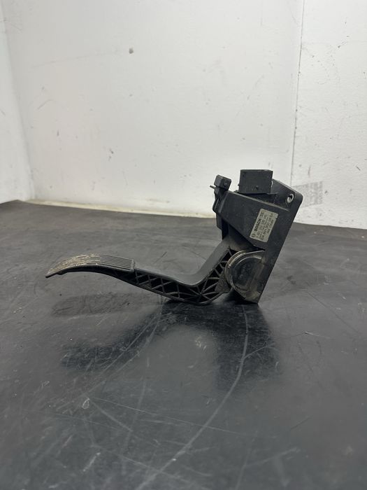 Pedala acceleratie Mercedes Sprinter 2.2cdi 2.7 cdi 316cdi 311cdi