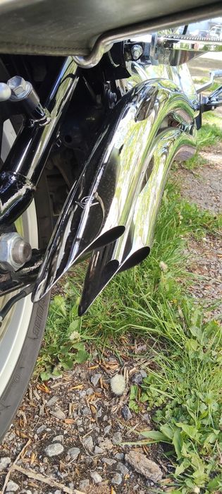 Suzuki boulevard m90