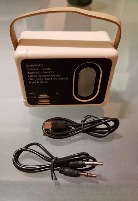 Ретро Bluetooth колонка/ ПЕРФЕКТЕН ПОДАРЪК ЗА КОЛЕДА/ Чисто нови!