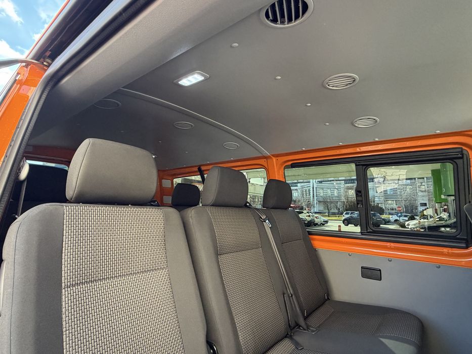 Vw  T6.1 Caravelle-Lung -9 locuri,150 Cp-An 2022,Istoric la VW