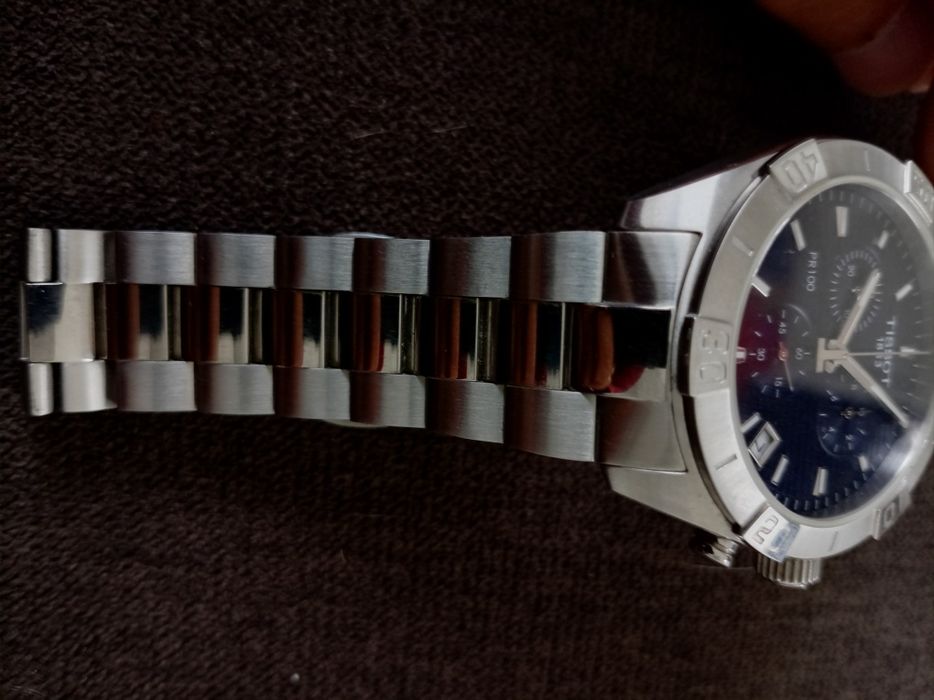 Продавам часовник TISSOT