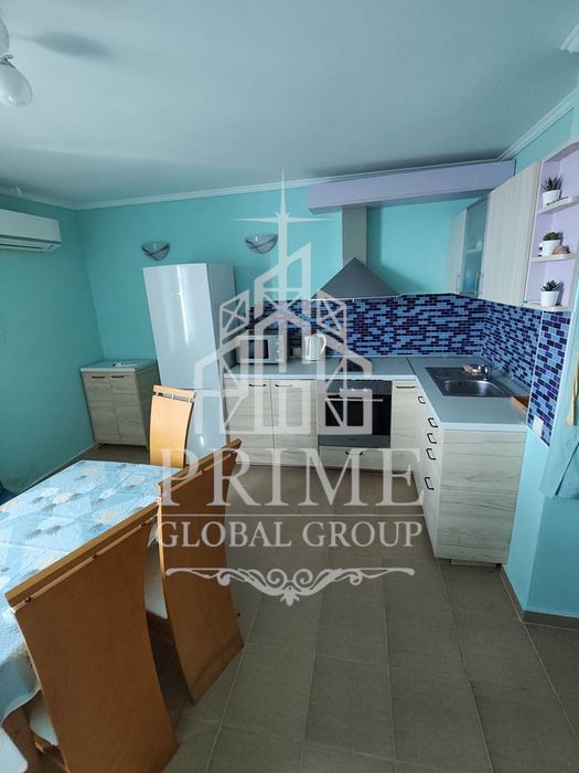 Продава се Тристаен апартамент в Поморие - 93 кв.м за 860 €/кв.м - Снимка #1