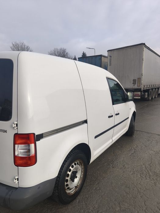 Фолсваген  Кадди