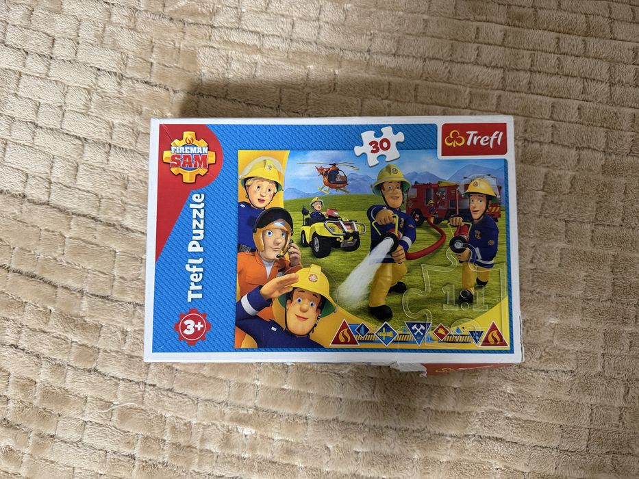 Lot puzzle Trefl