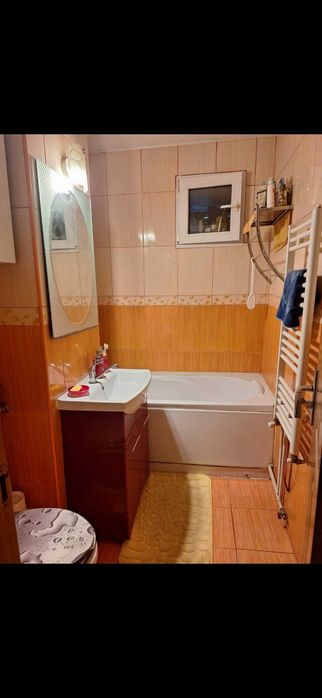 Ofer spre inchiriere apartanent 2 camere Brasov