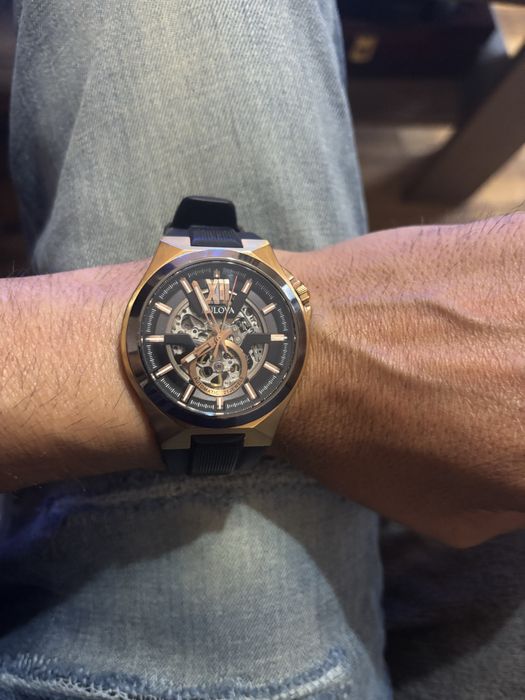 Bulova automatik Перфектен часовник