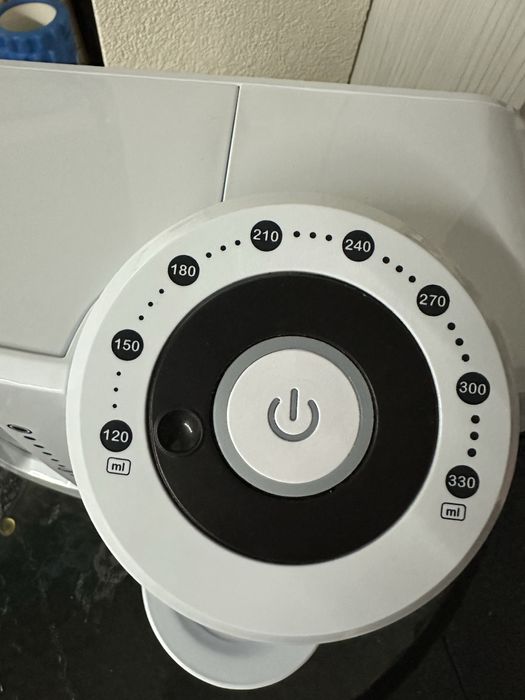 TOMMEE TIPPEE Електрически уред за приготвяне на адаптирано мляко