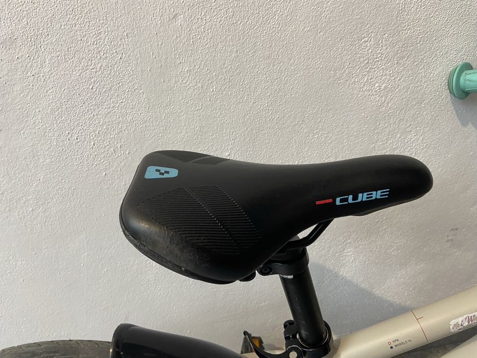 Vand /schimb Bicicleta Copii Cube Cubie 160 Rt Grey Red model 2023