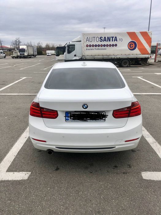 BMW F30 2.0 xdrive model individual