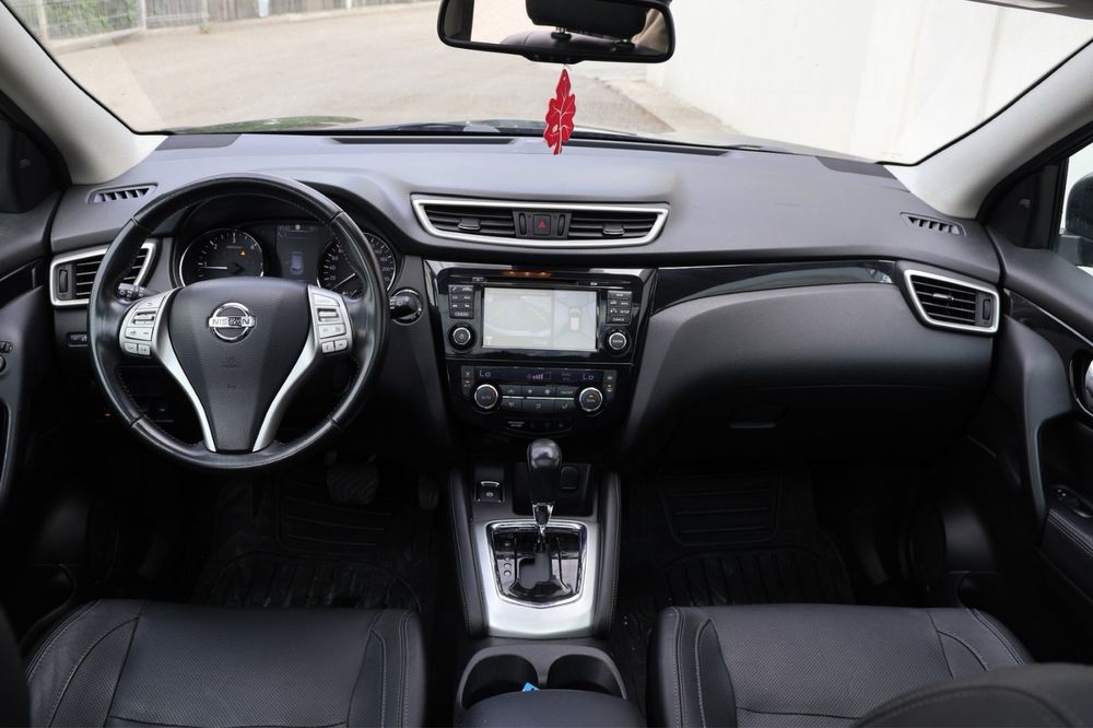 Nissan Qashqai Tekna Automat