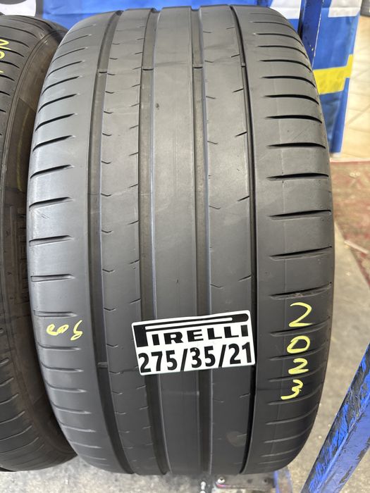 275/35/21 Pirelli