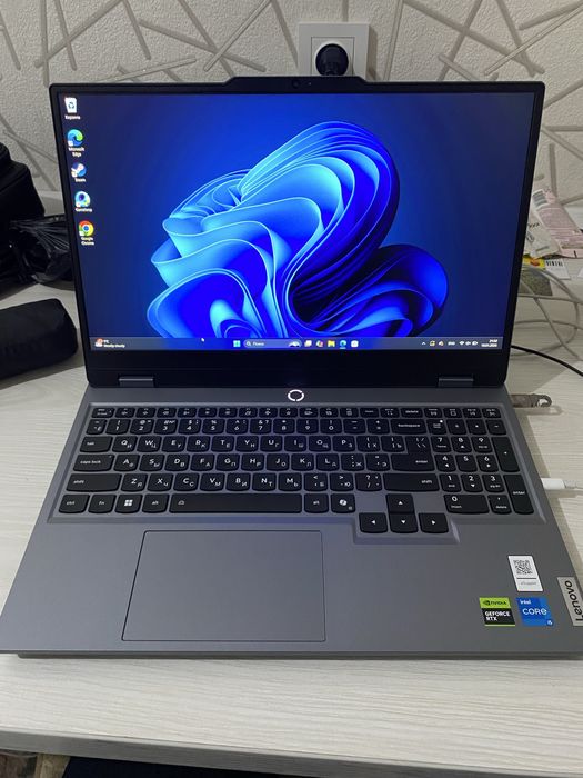 Lenovo LOQ 15IRX10 (Intel Core i5-13450HX/ DDR5 16GB/ SSD 512GB/