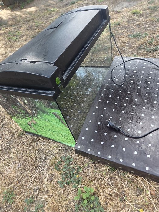 Acvariu cu capac 54 de litrii