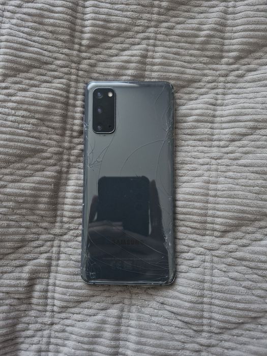 продам самсунг с 20