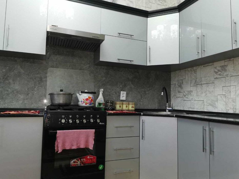 Ko'na qamish yonda 2 xonali kv ijaraga beriladi