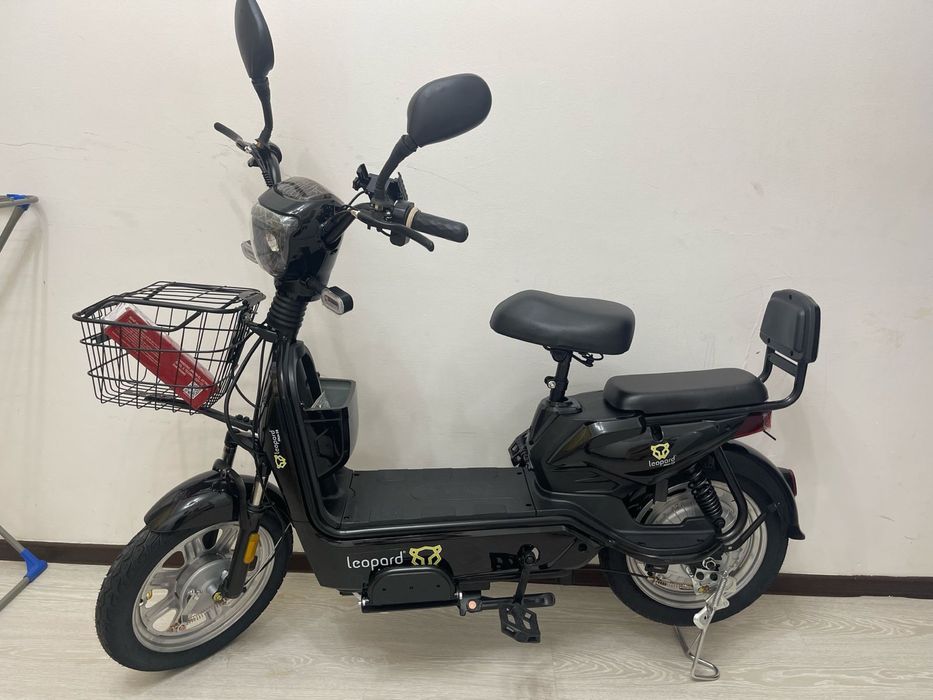 Электросамокат, мопед