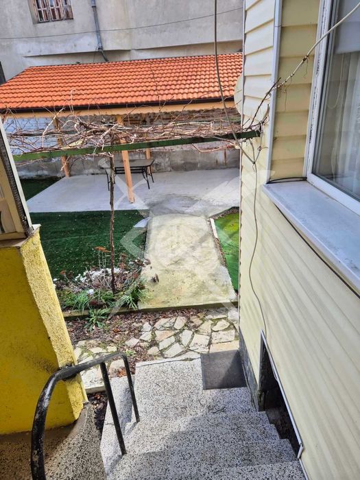 Продава се Къща в Карнобат - 88 кв.м за 830 €/кв.м - Снимка #8