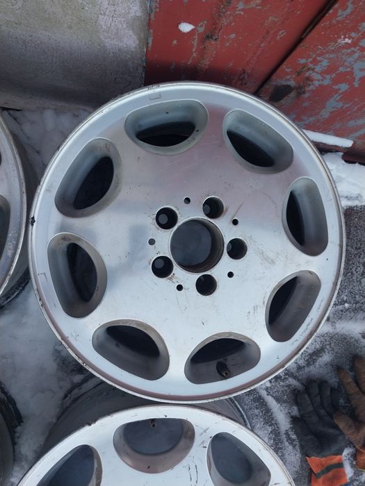 Диски R16 на Мерседес W140.