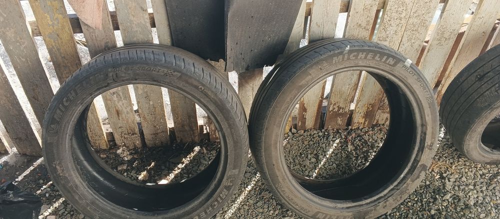 Продам летние резины