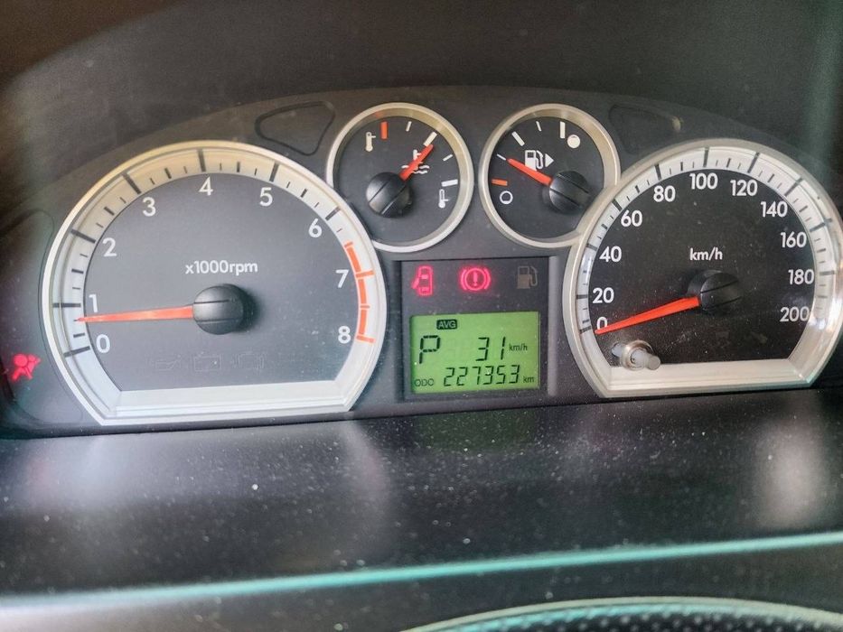 Nexia 3 LTZ Avtomat full. Toza moshina.
