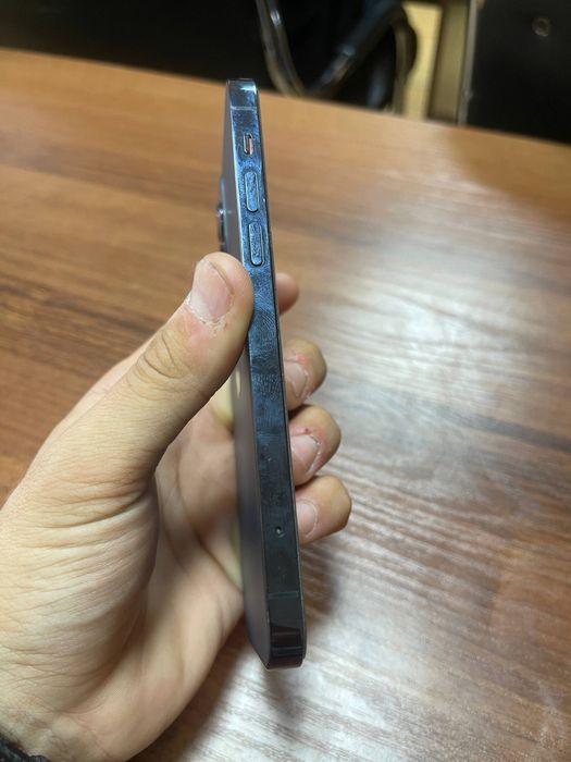 iPhone 12 pro sotiladi