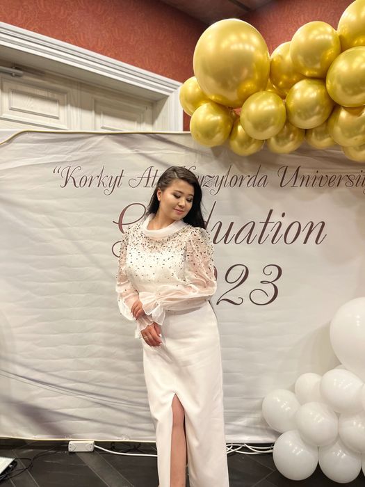 Платье нарядное на выспускной