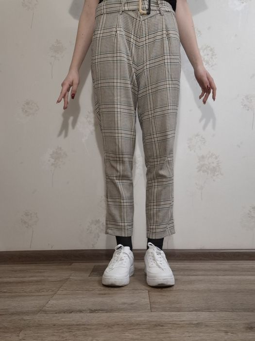 Клетчатые бежевые штаны, б/у