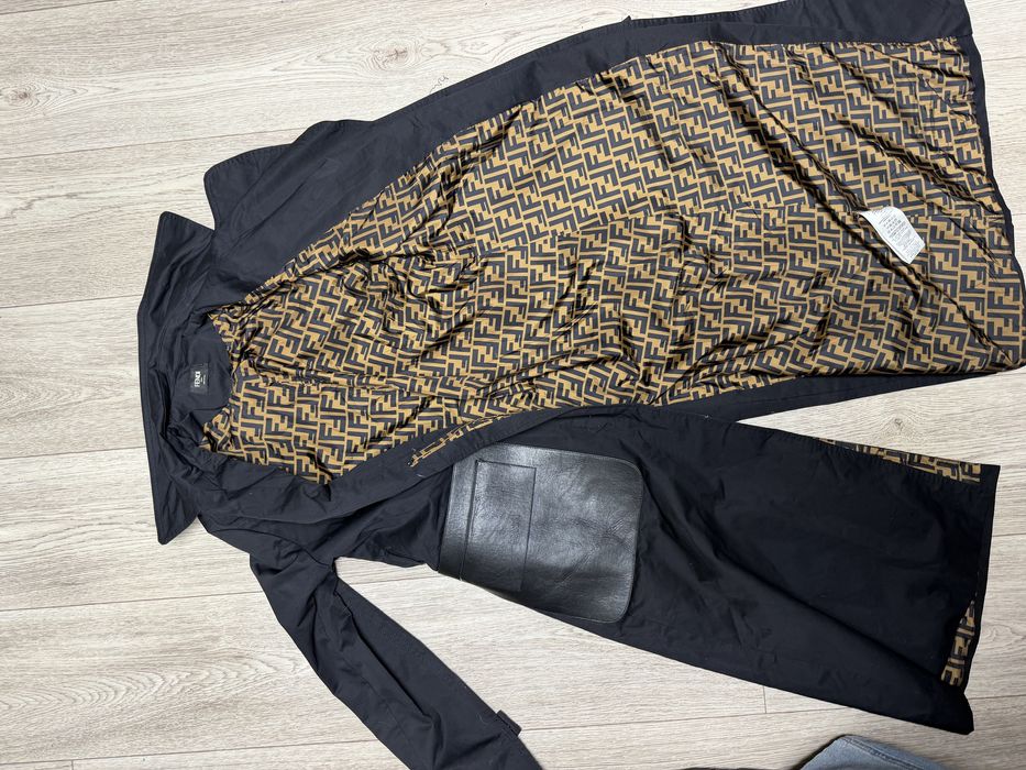 Продам тренч  женский