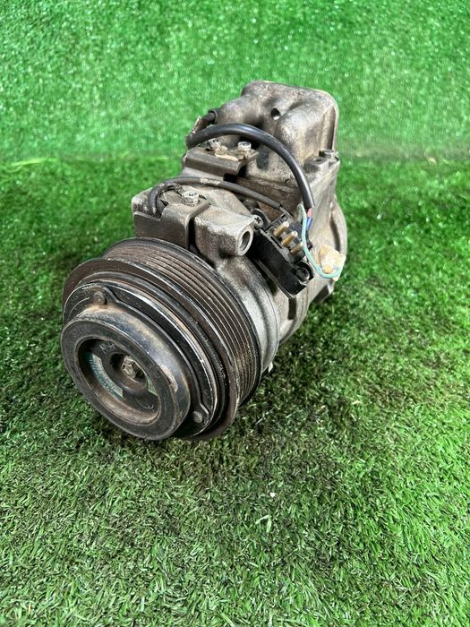 Компрессор кондиционера Мерседес Мерс 104 2.8 е280 Mercedes e280 e320