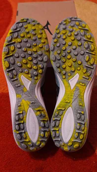 Mizuno Alpha II Elite TF 42