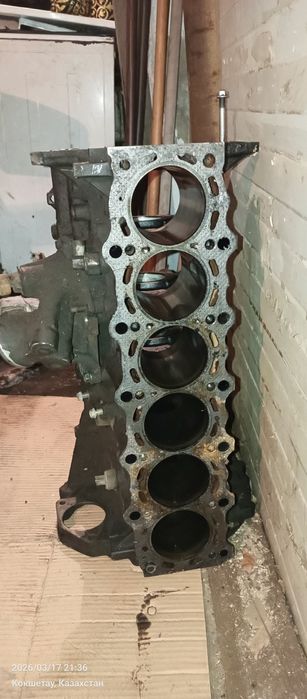 Продам блок 2jz ge