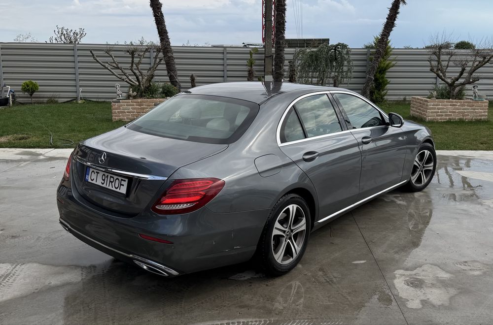 MERCEDES-BENZ E-Class 2018 — imagine 4