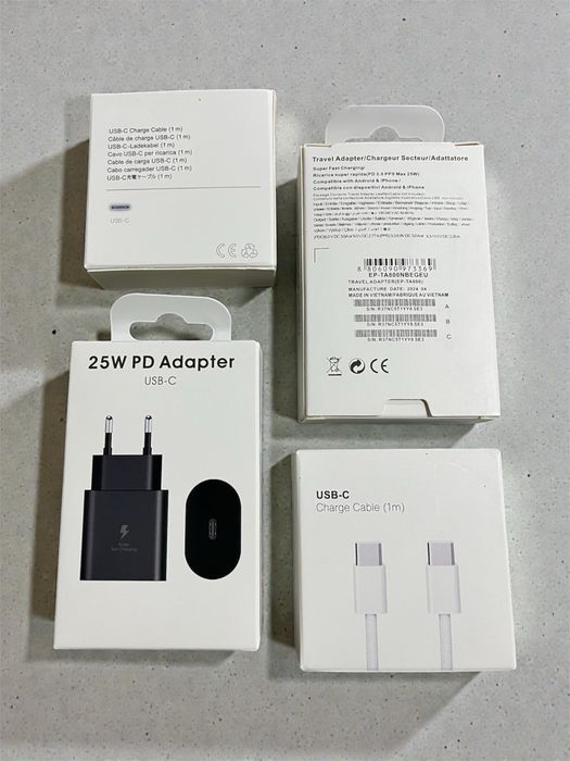 Încărcător 25W Super Fast Charging + Cablu USB-C, Noi Sigilate