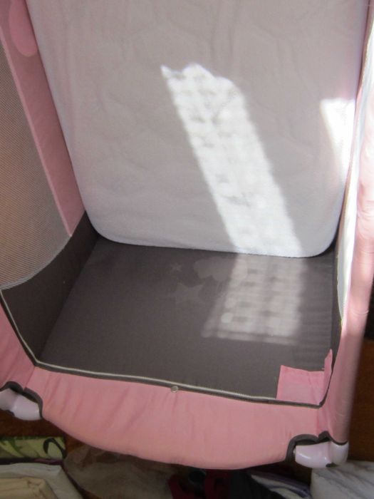 Детско легло - кошарка за спане и игра MONI Sleepy с матрак