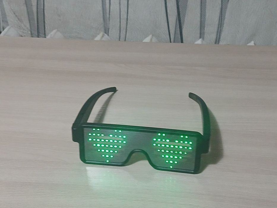 Очки светящиеся для вечеринок