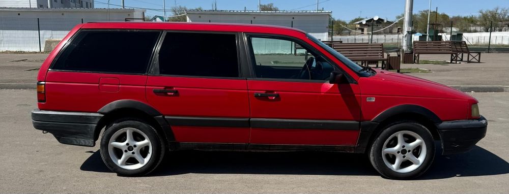 Продам Фольксваген Пассат б3