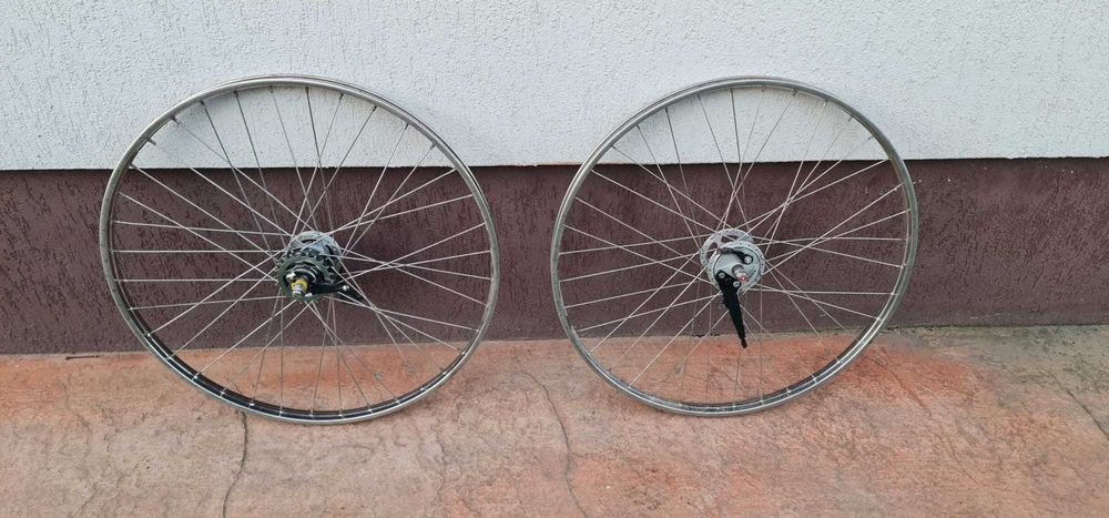 Roti si anvelope bicicleta  26" si 28", portbagaj - preturi in anunt