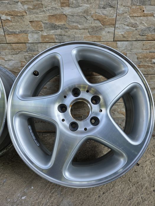 ОРИГИНАЛНИ Джанти R16 за Мерцедес J7 ET 37 5x112